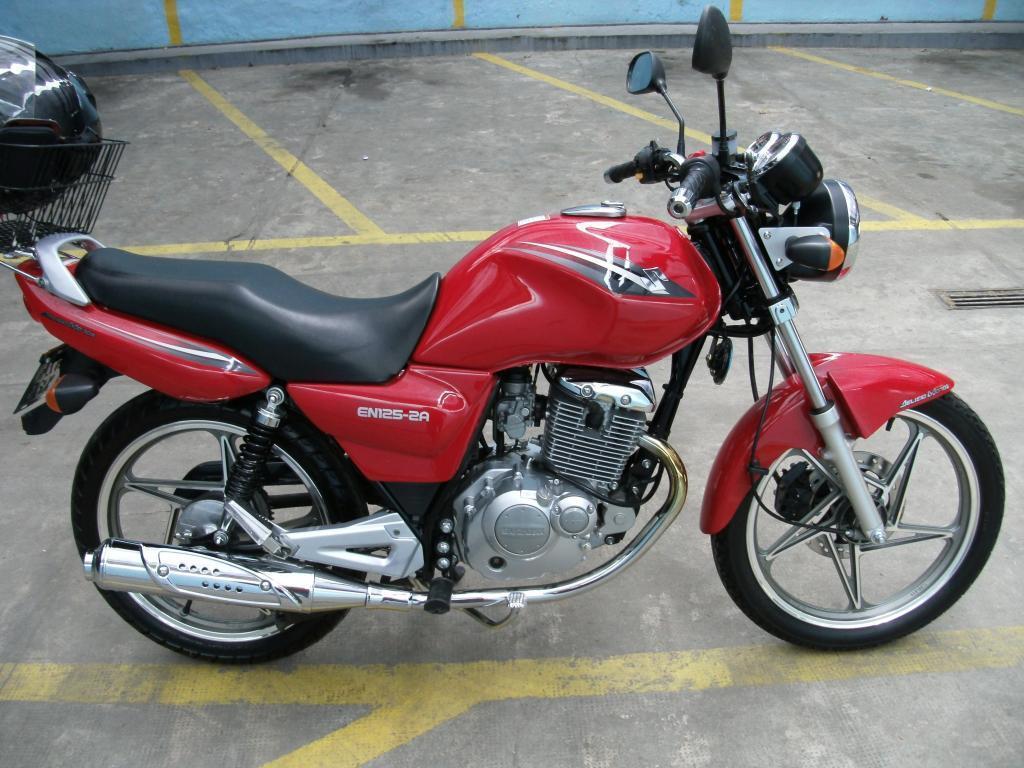 moto SUSUKI 125 Modelo EN 2A Año 2014