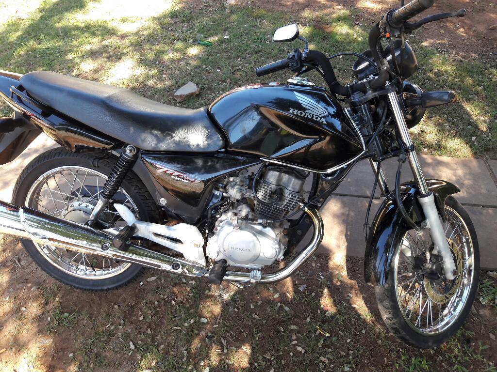 Vendo Honda Titan Inpecable