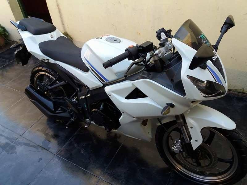 VENDO Motomel SR200r