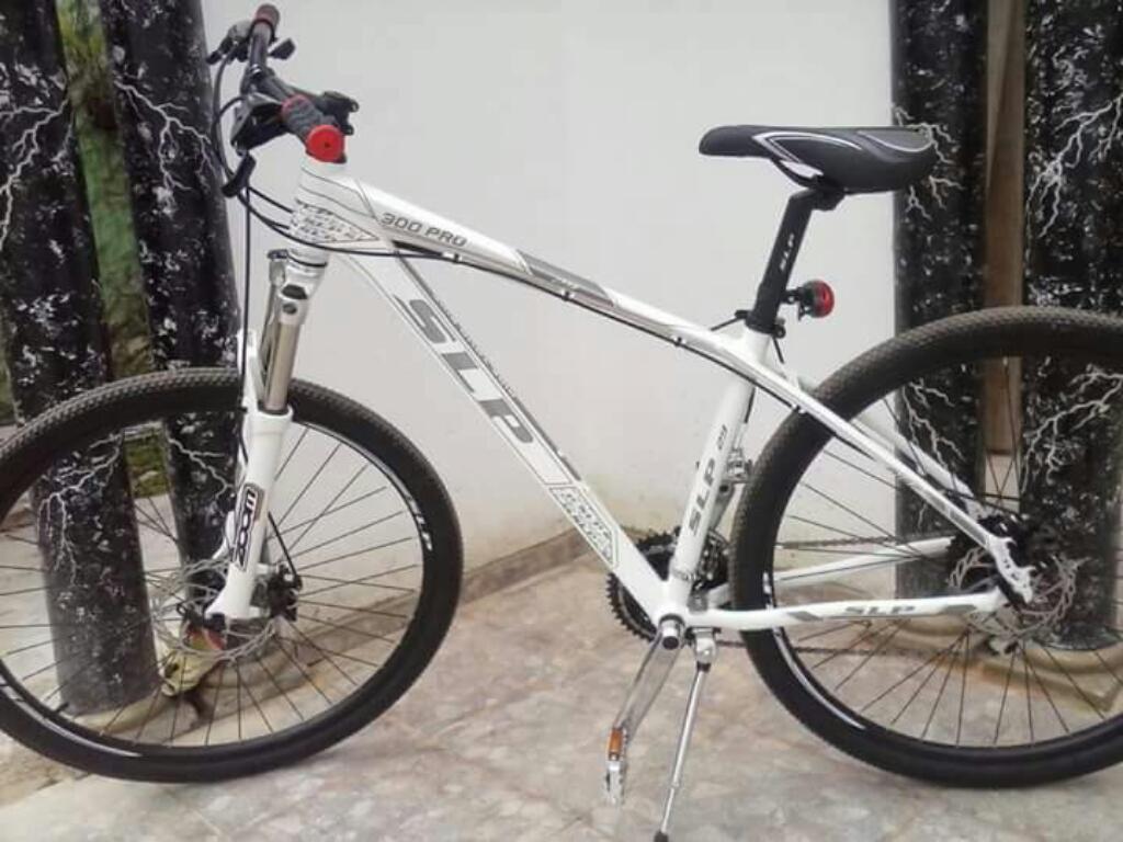 Vendo O Permuto por Moto en Buen Estado