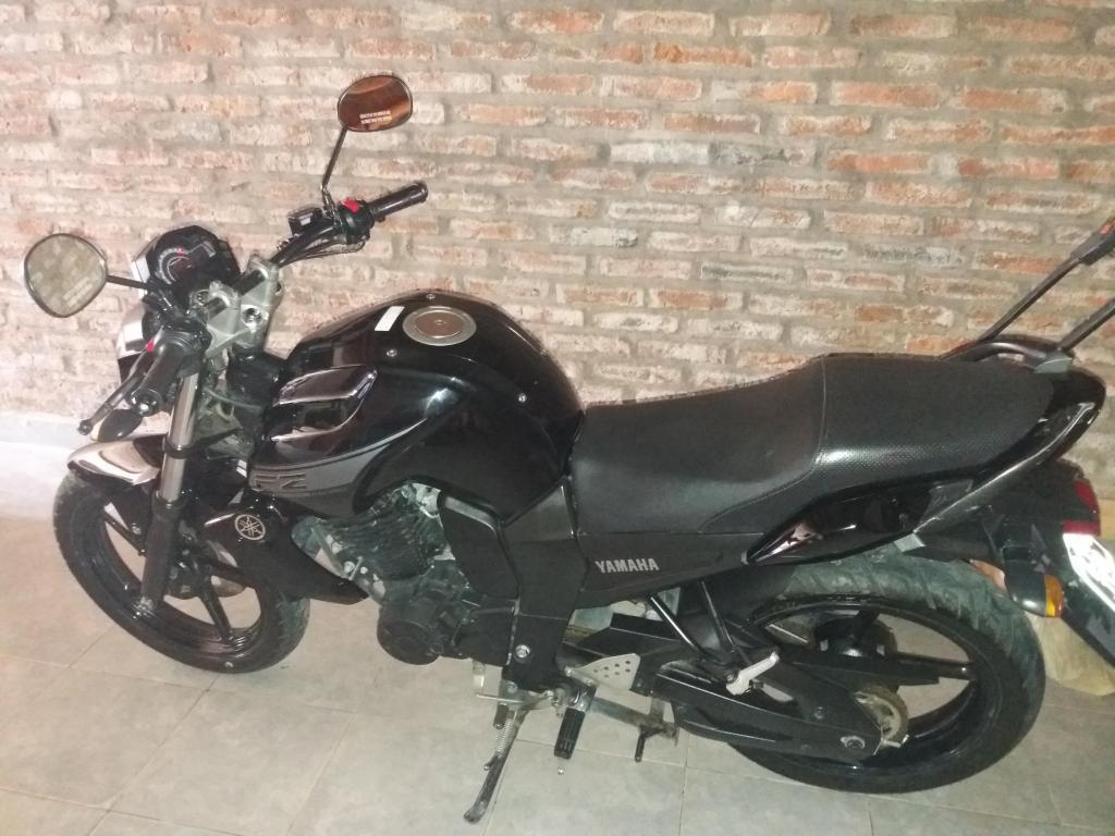 VENDO O PERMUTO POR AUTO FZ 2013