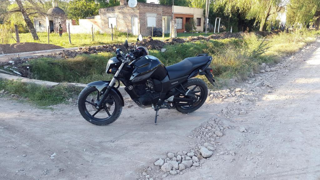 VENDO O PERMUTO POR AUTO FZ 2013