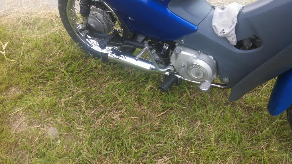 Moto Honda Biz Brasilera