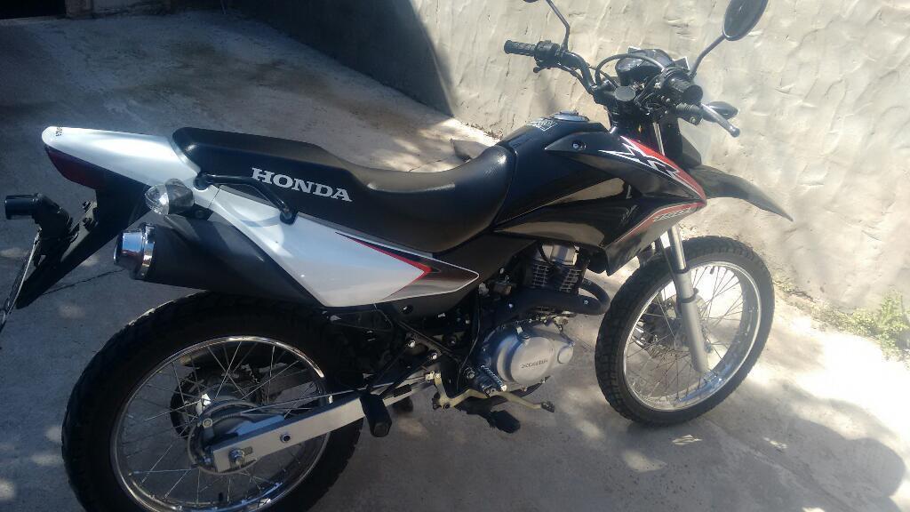 Vendo Moto Honda Xr 150 Modelo 2015