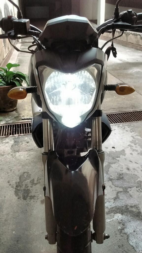 Vendo Yamaha Fz Modelo 2012