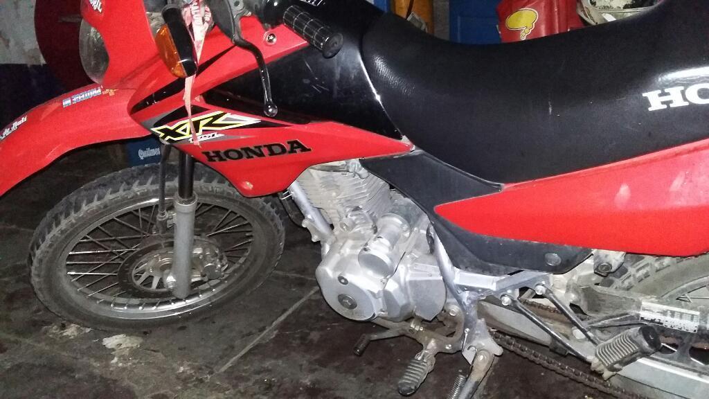 Vendo Moto Xr125 Modelo 2012 Unico Dueño