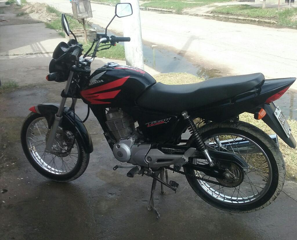 Vendo Cg 150 Año2015 33mil $