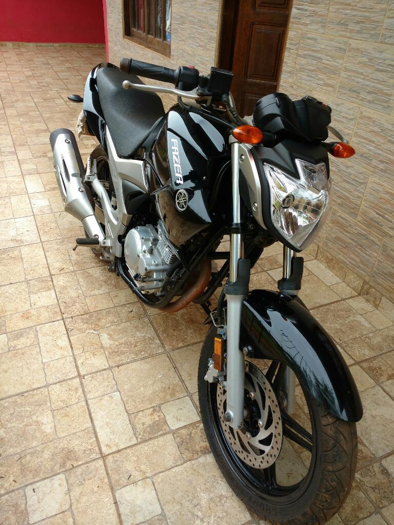 Yamaha Fazer 2012