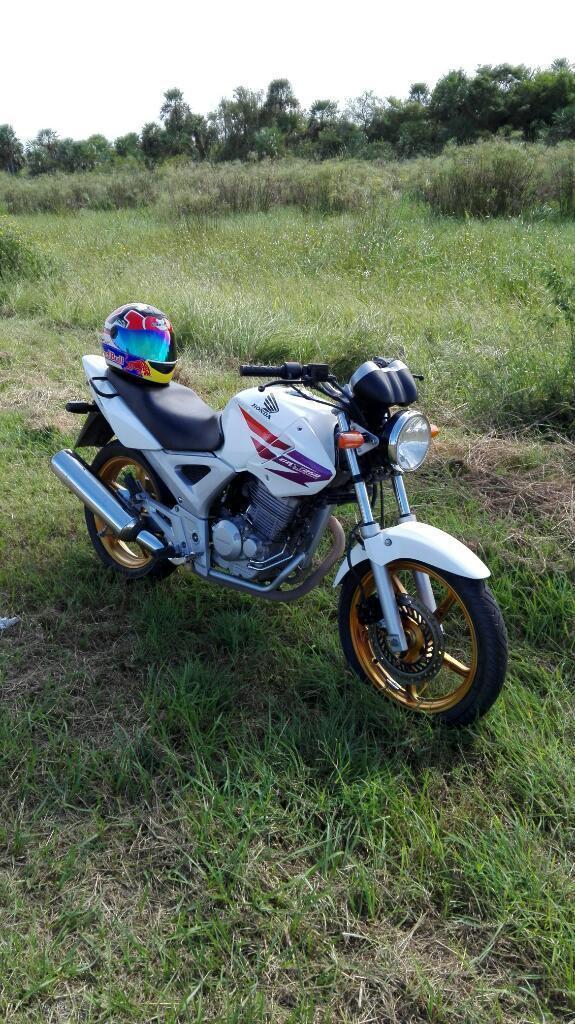 Vendo Honda Twister 250