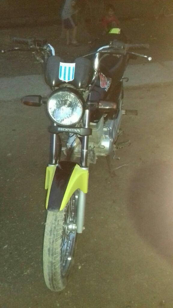 Vendo Moto Cg 150 Modelo 2013