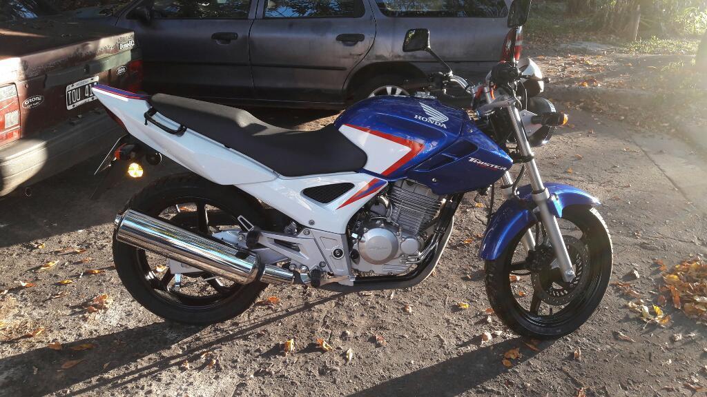 Honda Twister 250 Flama.6400km.año 2017