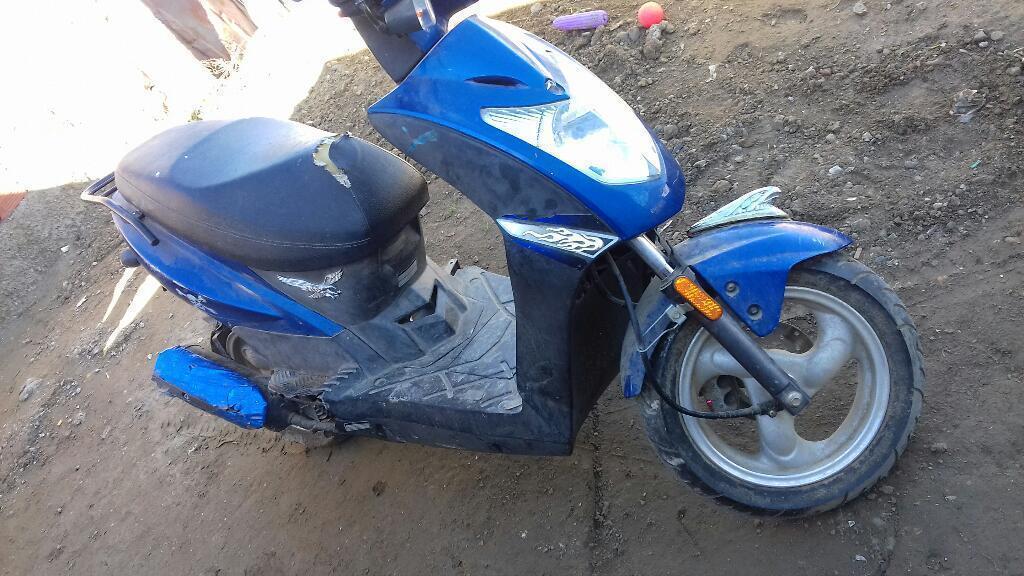 Vendo Moto