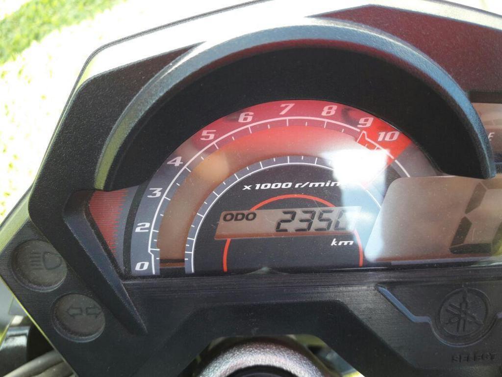 Yamaha fz 2013 única mano 2350 km impecable