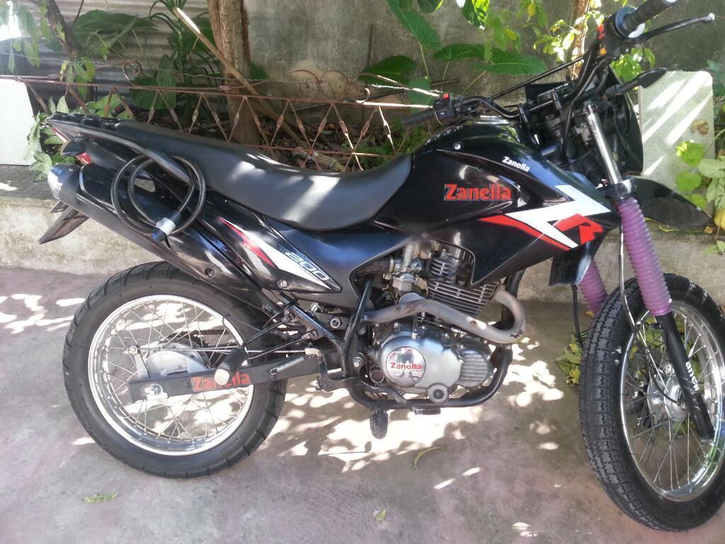 Vendo Moto Sanella Zr 200