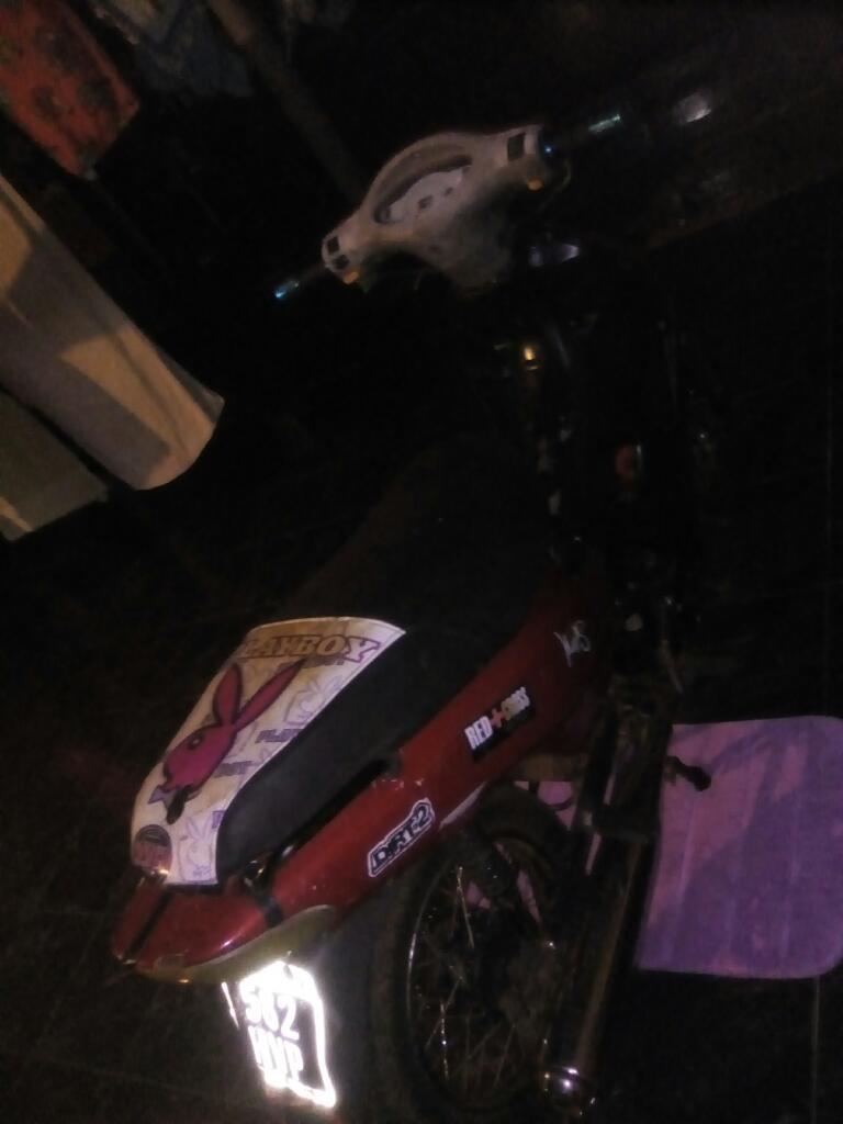 Vendo Moto Solo Poseo Titulooooo