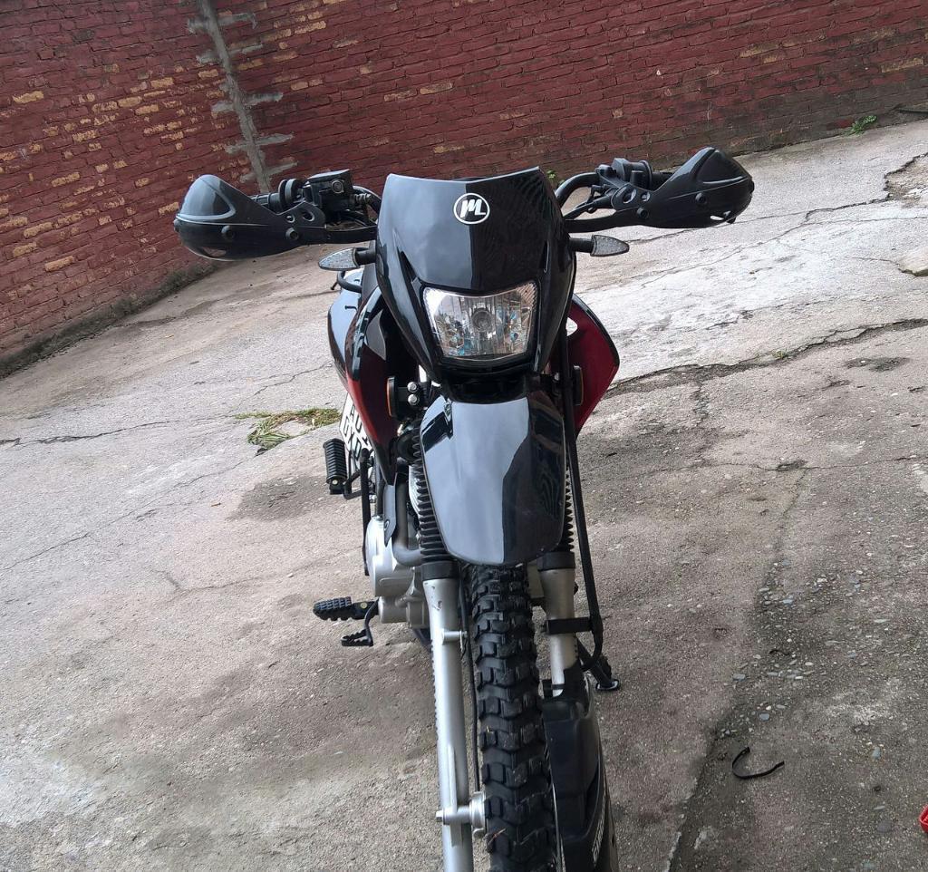 Permuto X Motomel Xmm Skua 150 2016