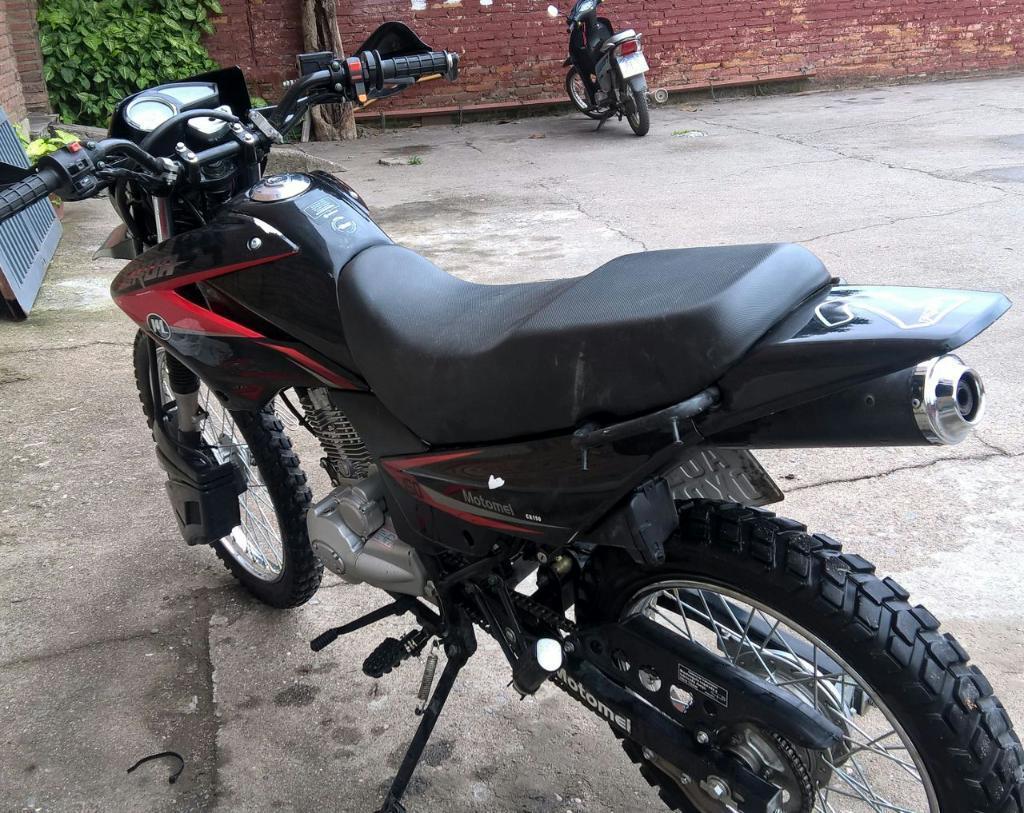 Permuto X Motomel Xmm Skua 150 2016
