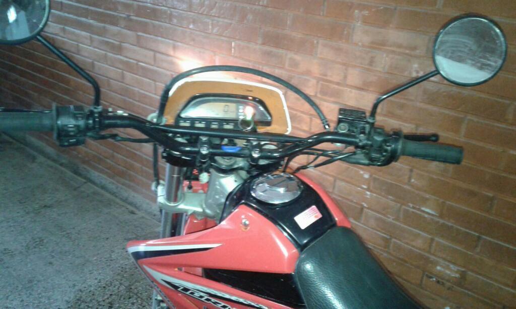 Vendo Honda Tornado 2011 a La Primera Of