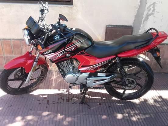 Moto yamaha ybr 125