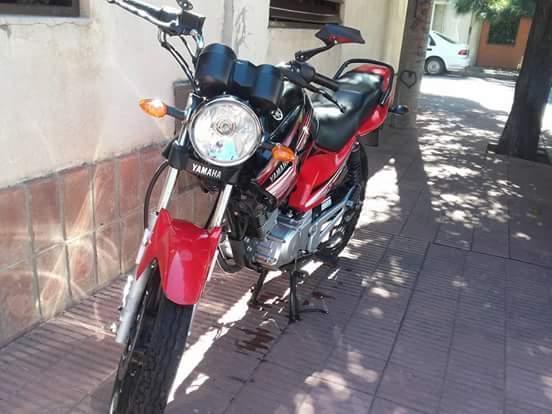 Moto yamaha ybr 125