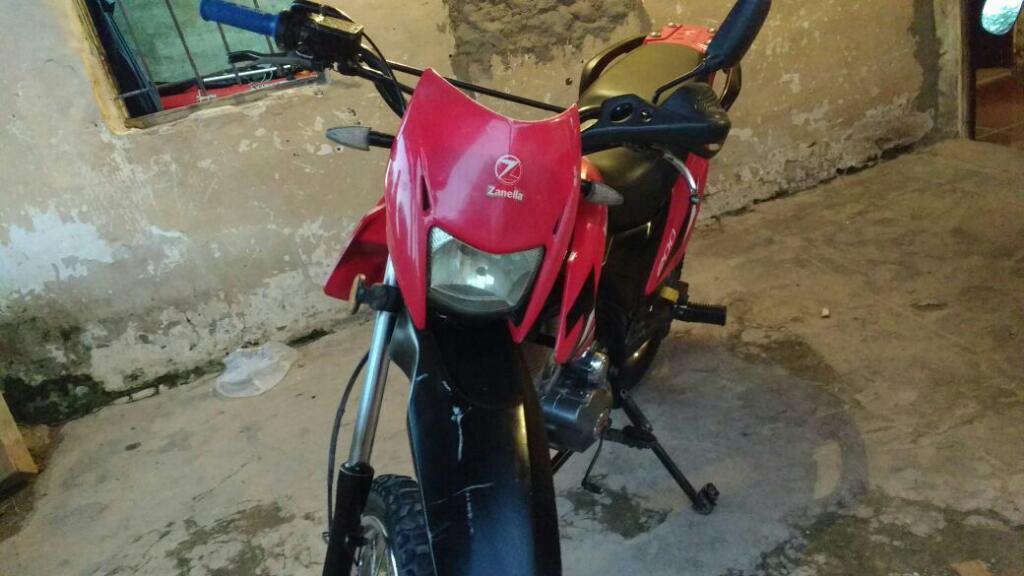 Vendo Moto Zanella 200 Mod 2013