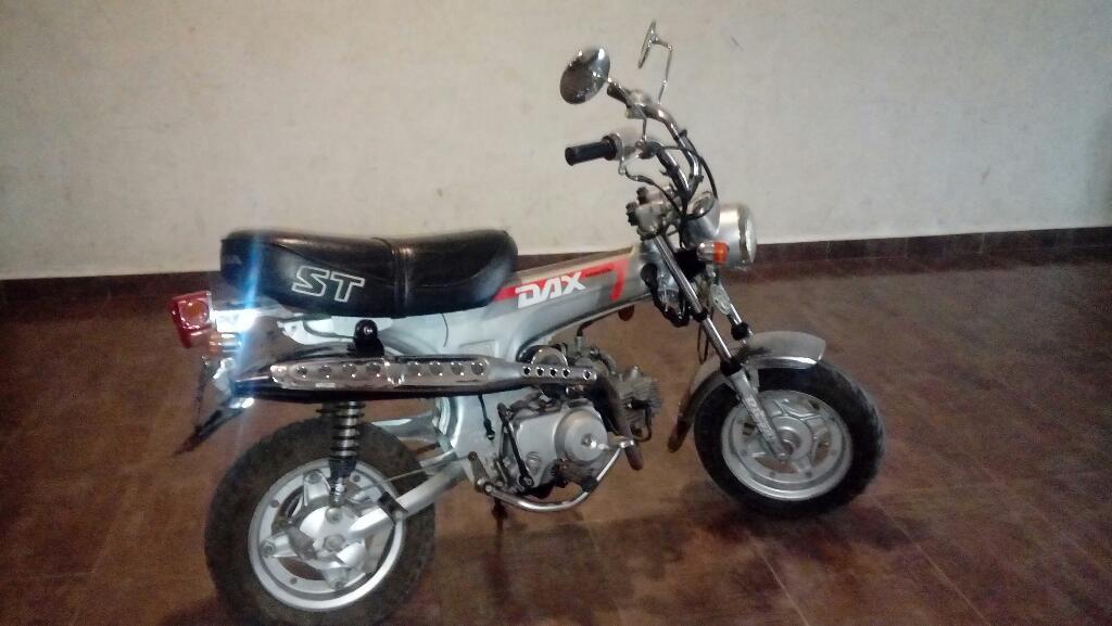 Vendo Honda Dax Mod. 94/papeles Al Dia