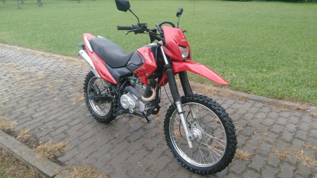 Moto Corven Triax 200