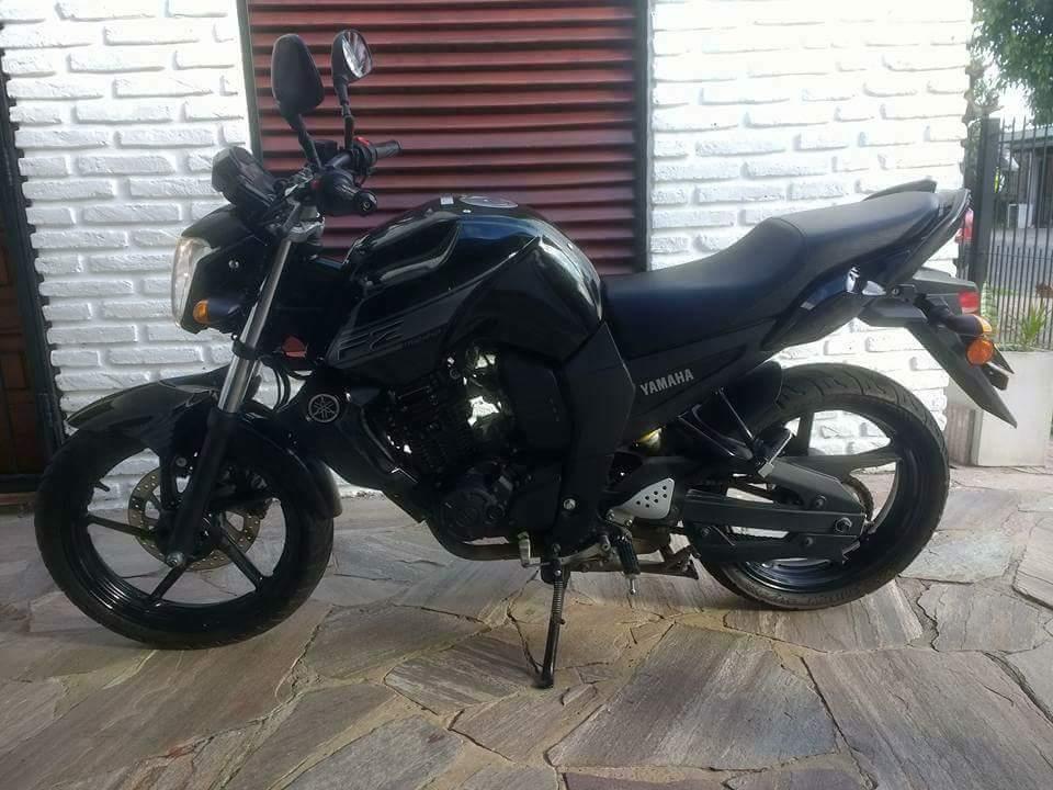 Yamaha FZ 2014 alarma 8700 kilometros