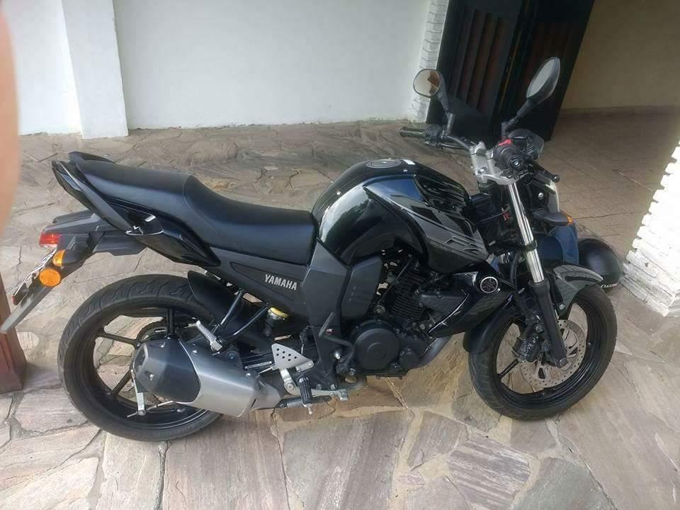 Yamaha FZ 2014 alarma 8700 kilometros