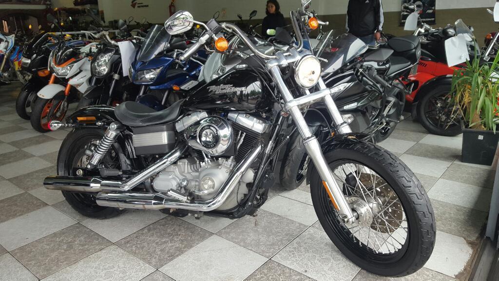 Harley Davidson Dyna Street Bob 1600