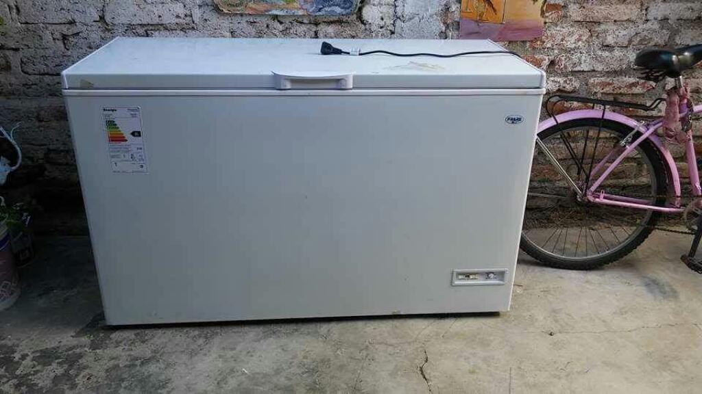 Permuto Frizzer por Moto