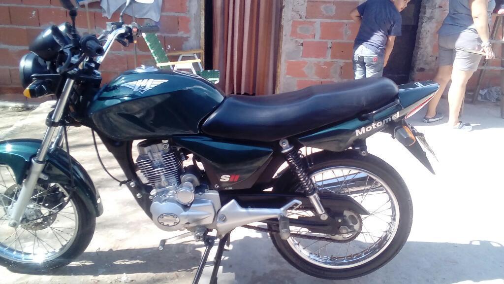 Vendo Moto O Permuto por Auto