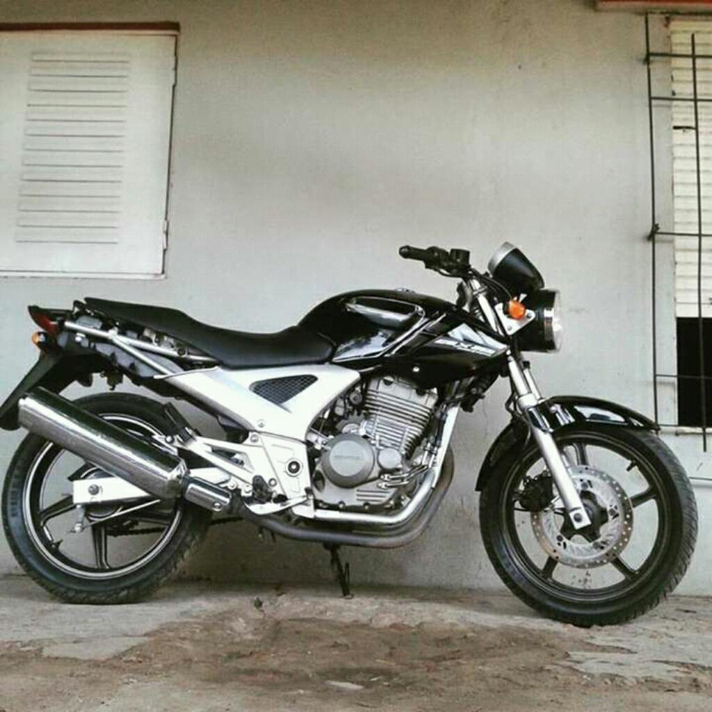 Vendo Honda Cbx 2008