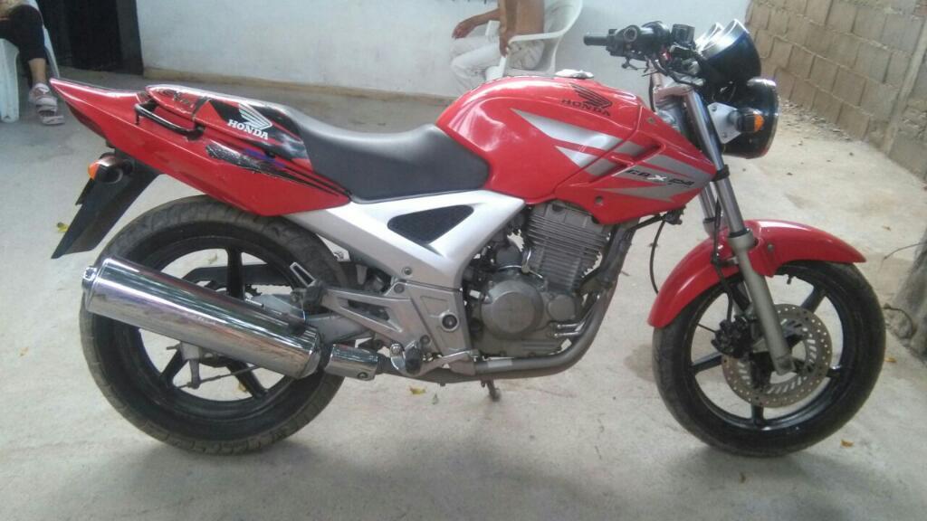 Honda Twister Vendo O Permuto