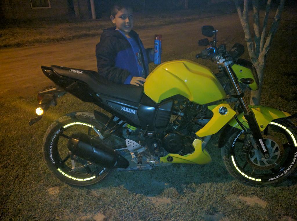 Yamaha Fz 16