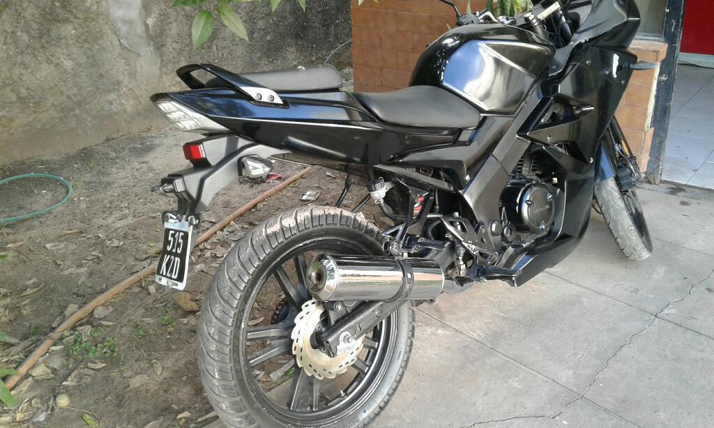 Vendo O Permuto Rx 200 Muy Buena