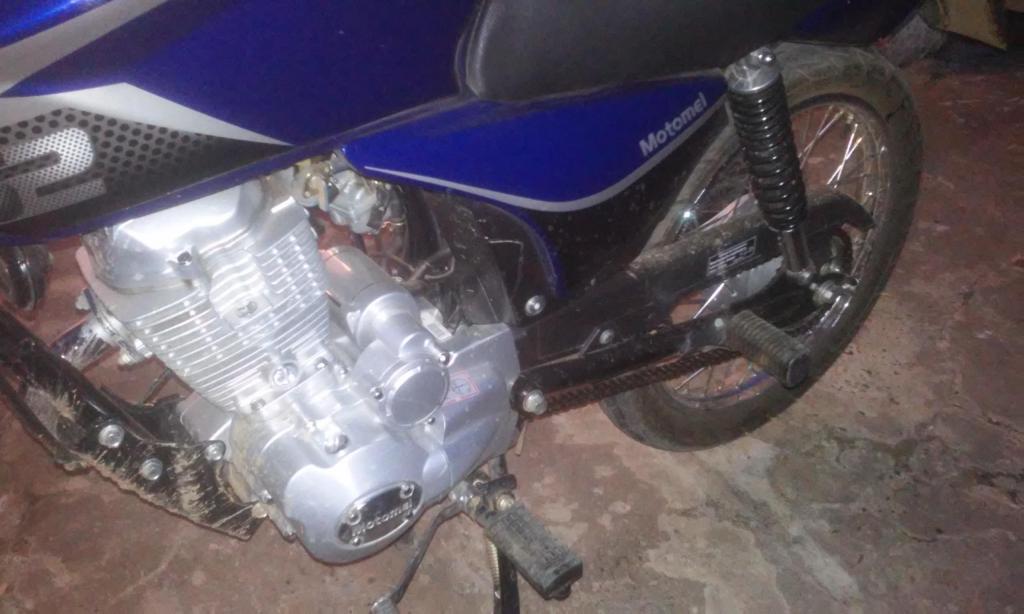 VENDO MOTOMEL 150CC