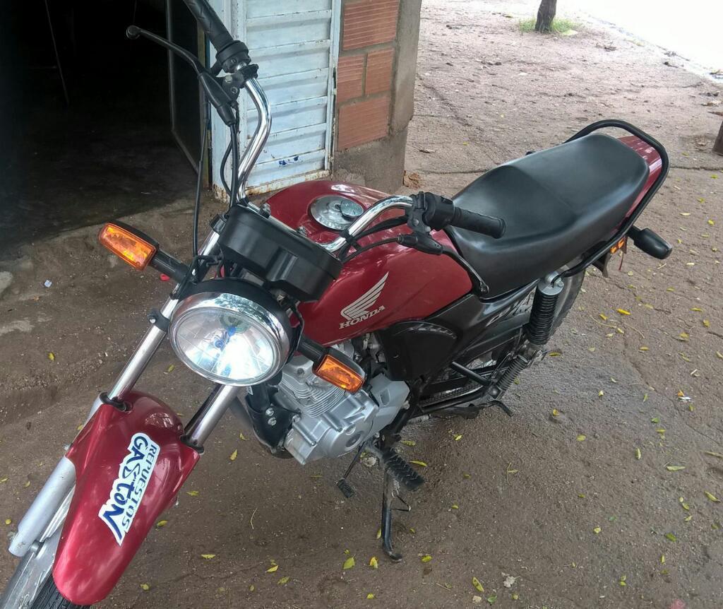 Vendo Moto Honda Cb1