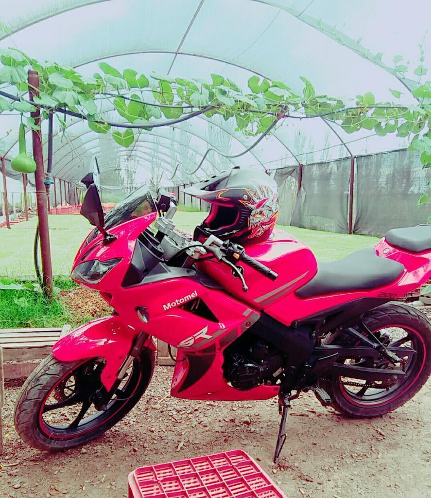 Viendo Moto
