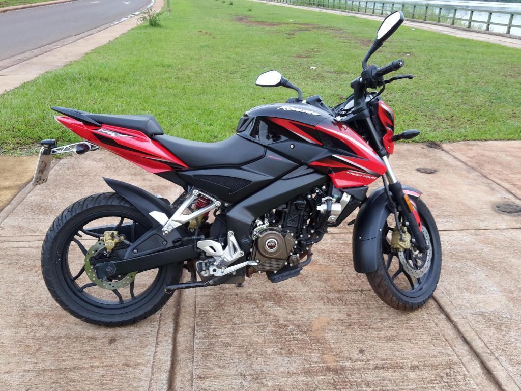 Vendo Rouser NS200 2016 Impecable
