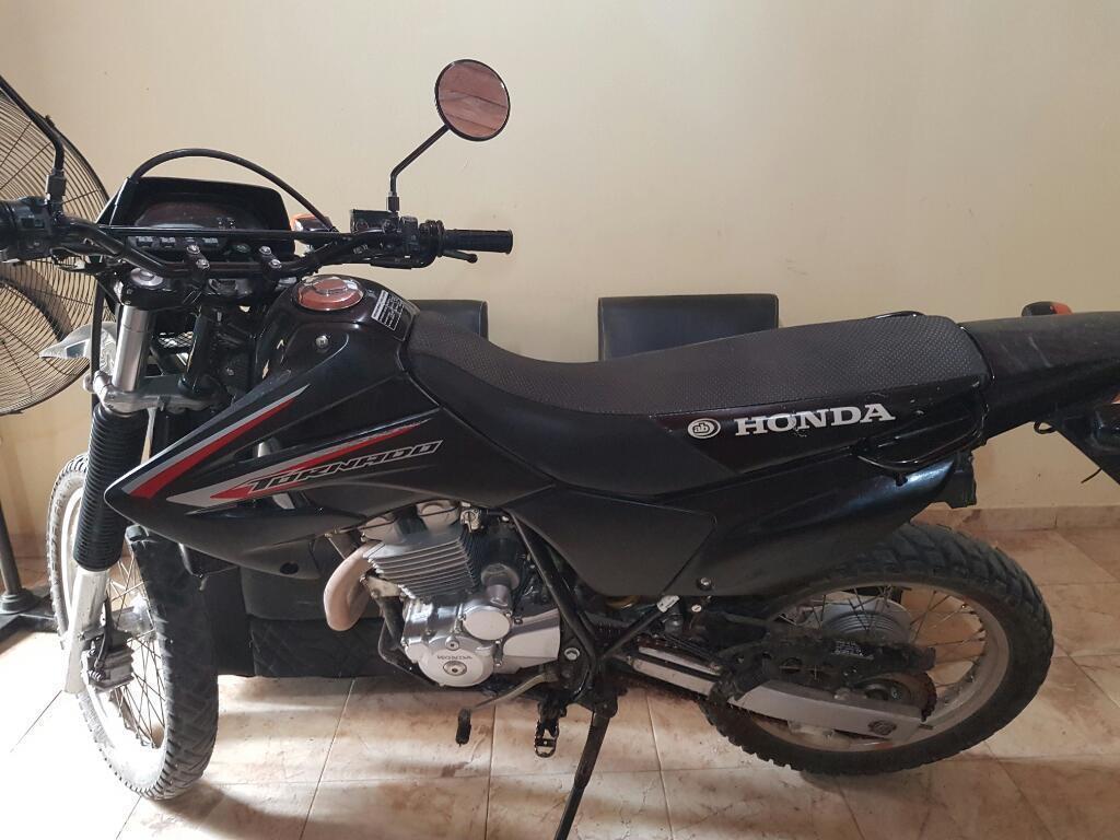 Vendo Honda Tornado