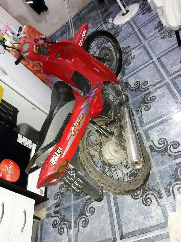 Vendo Yamaha Cripton Muy Buena