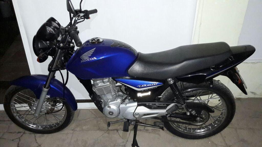 SE VENDE HONDA CG TITAN