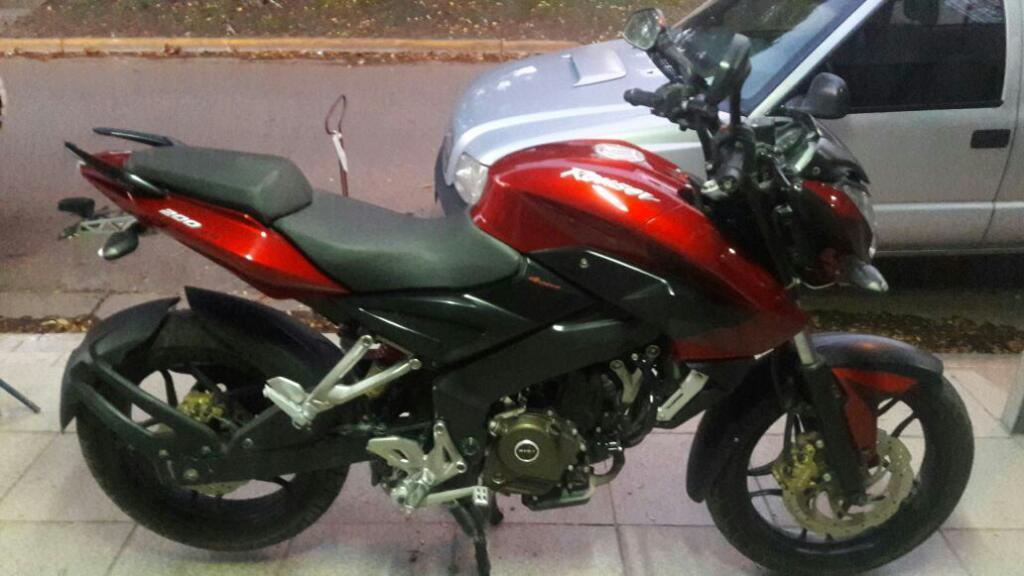 Rouser Ns200