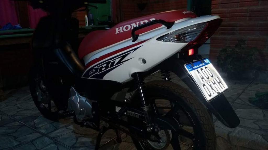 Vendo Honda Biz 125. Modelo 2016