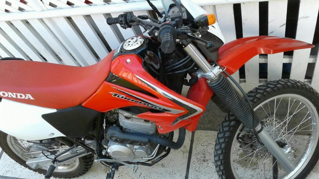 Vendo Tornado 250 Mod2016 con 800km Impe