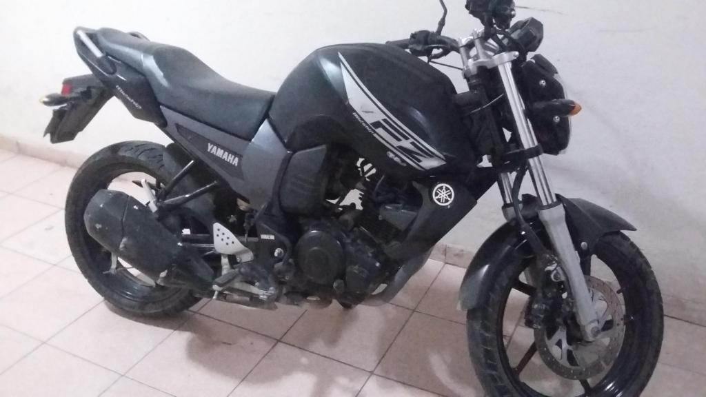 vendo yamaha FZ