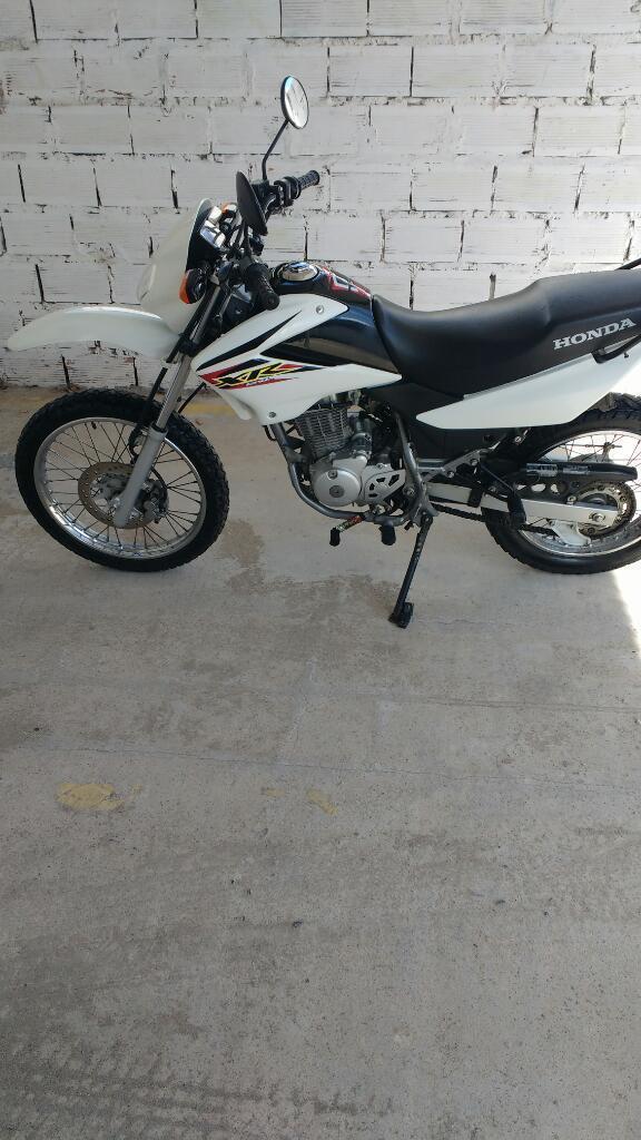 Vendo Honda Xr 125 Modelo 2014