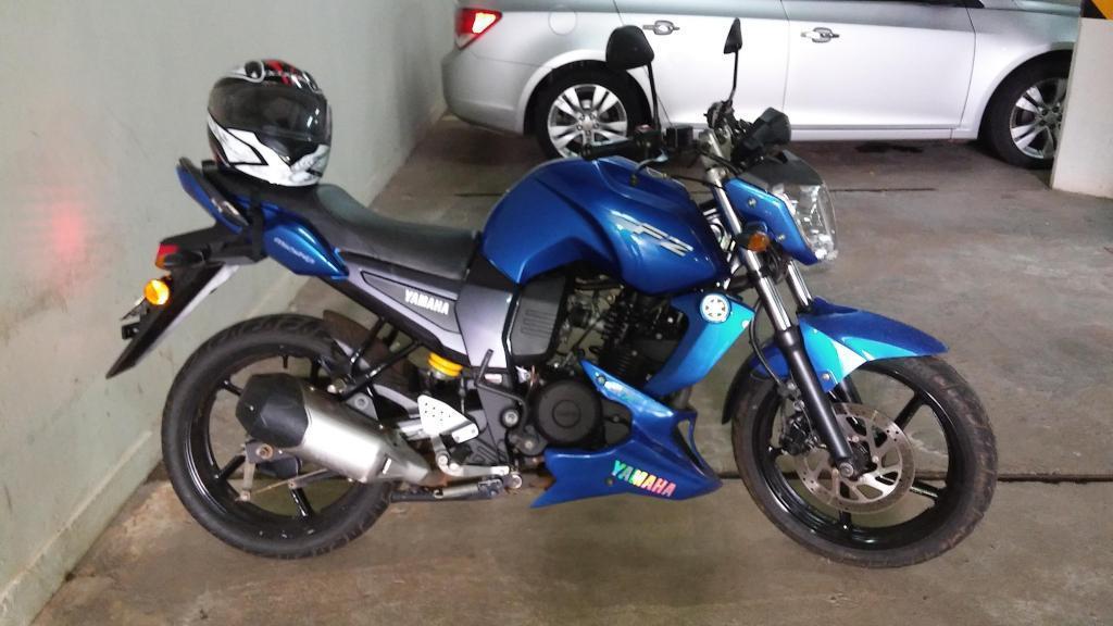 Yamaha fz16 modelo 2013 con 12800km, alarma, quilla, lúz zenon