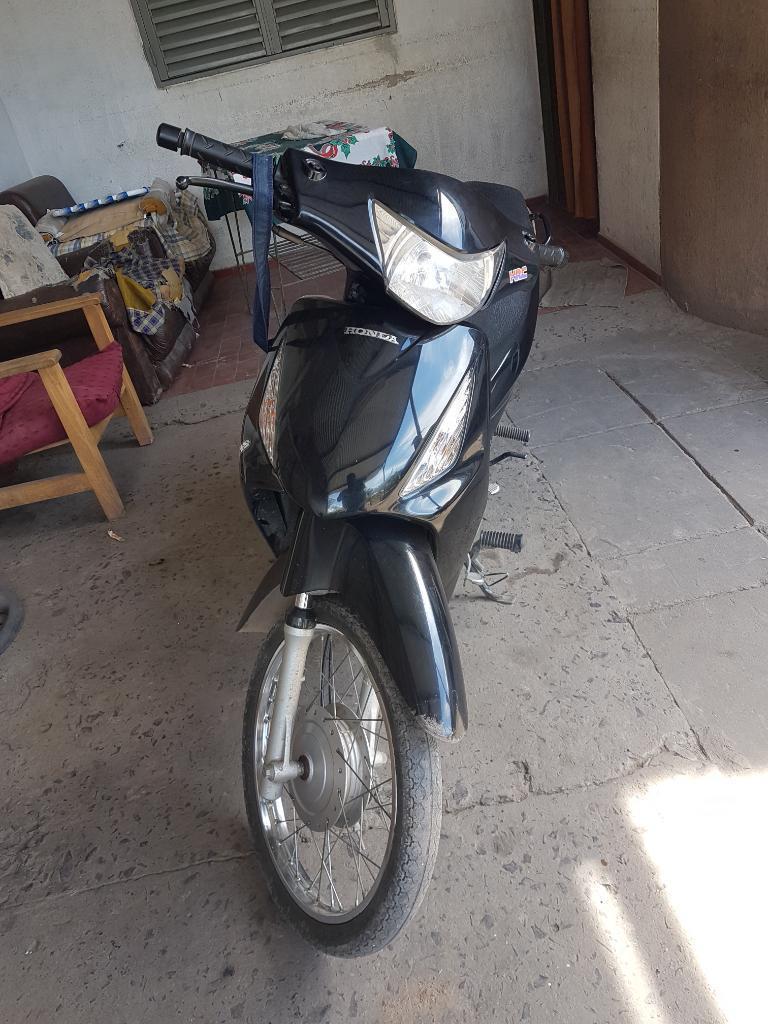 Honda Biz 125cc Mod 2014 Muy Linda sin